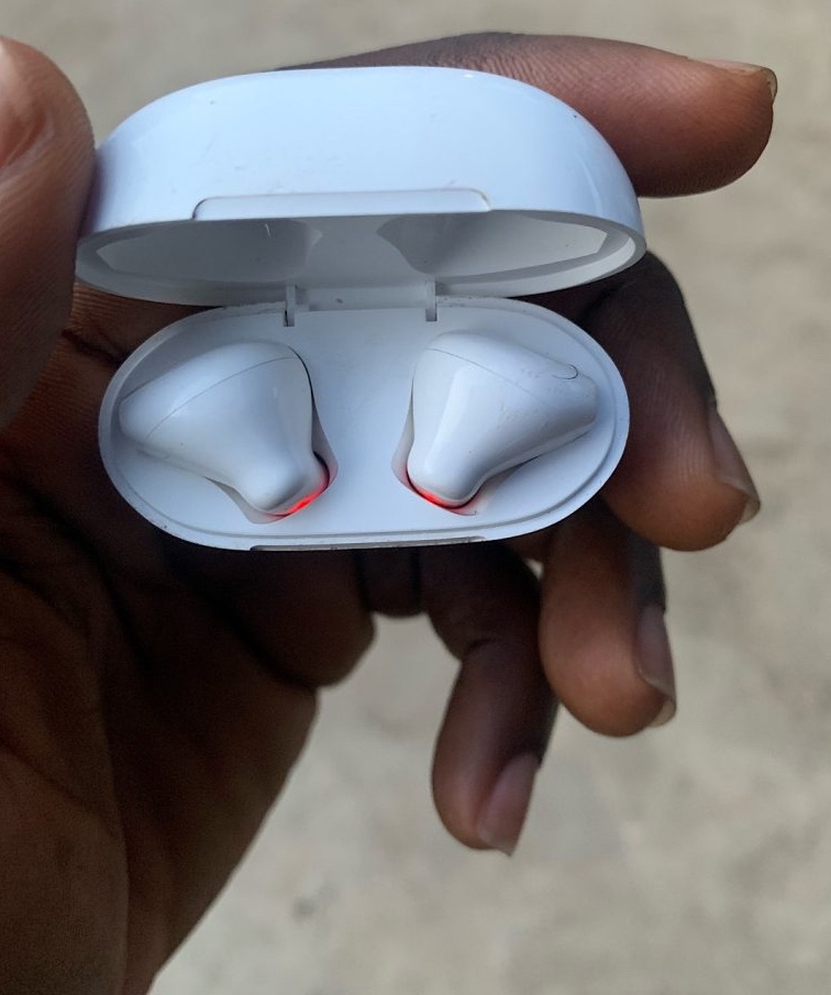 ITW-60 earbuds battery life