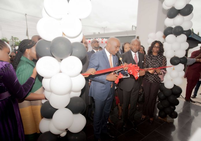 Premium Trust Bank launches in Nigeria, to open 22 Branches across the Country by the end of 2022