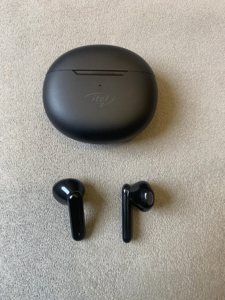 iTel T1 Neo Earbuds and charging case