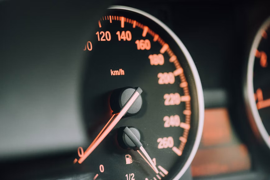 Maintaining a smooth speed can reduce Fuel Consumption when Driving Your Car in Nigeria