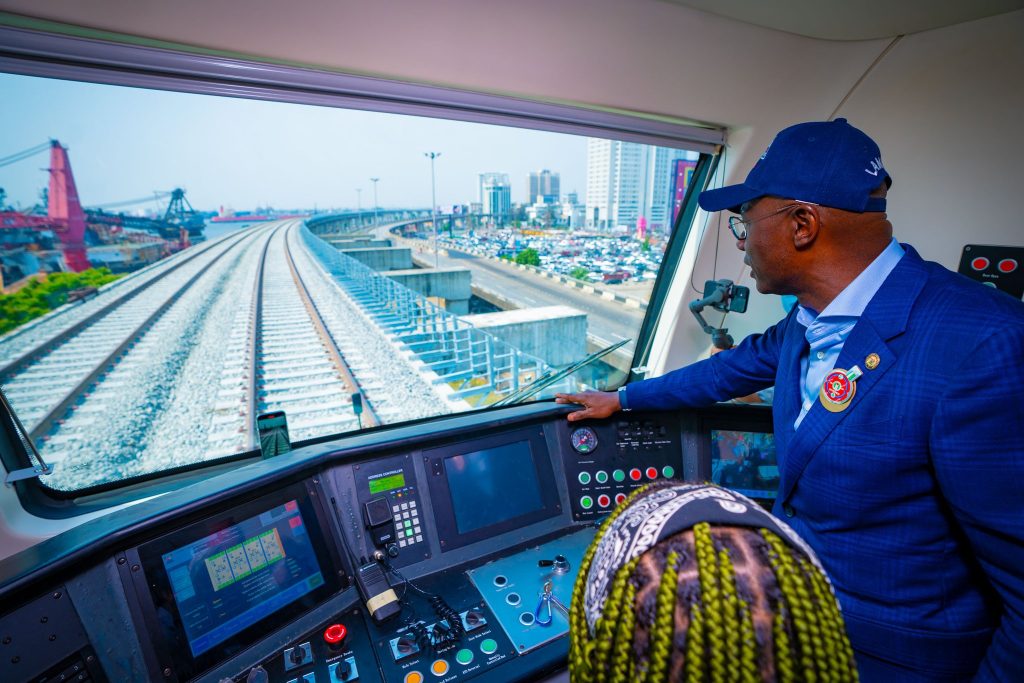 alt="Lagos state Governor testing the Lagos Blue Rail Line"